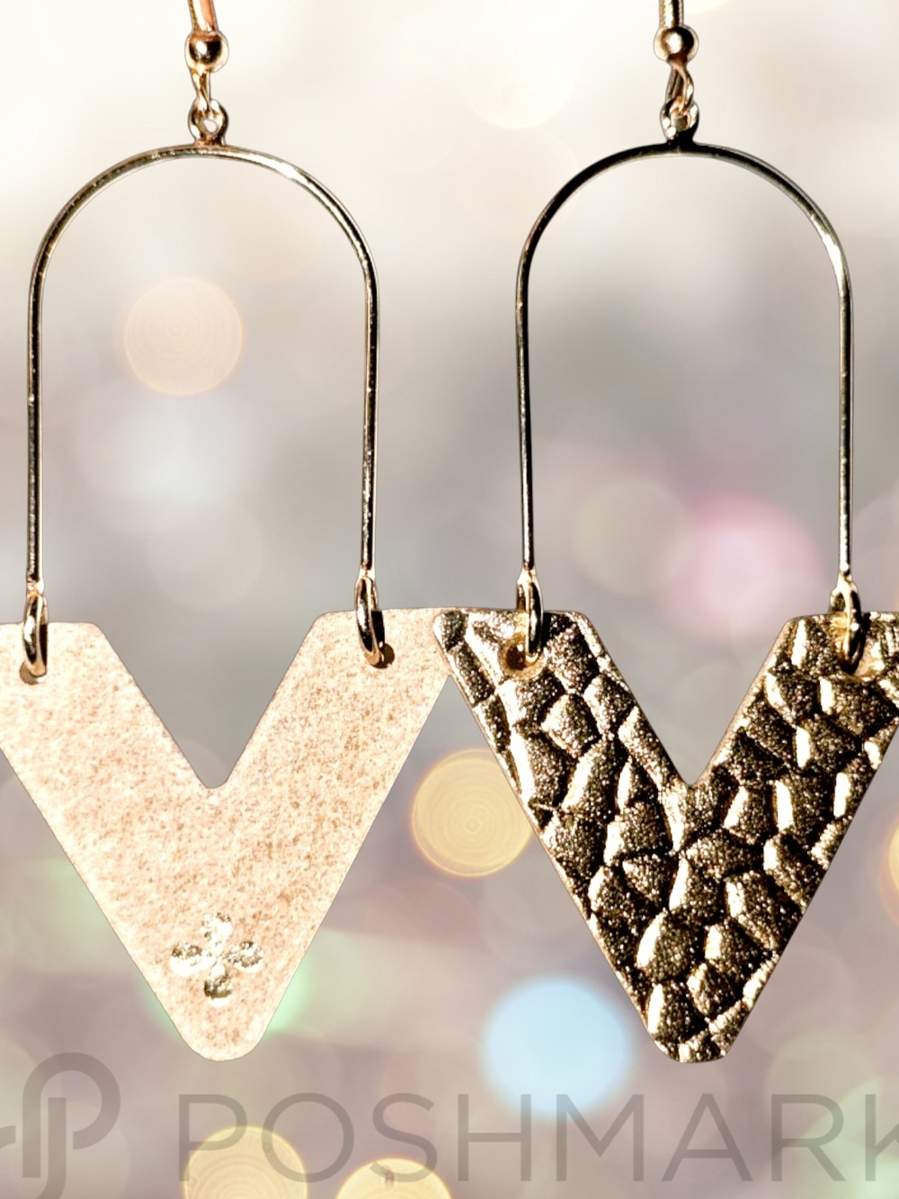 Gold V-Shaped Drop Earrings - Women's Fashion Jewelry